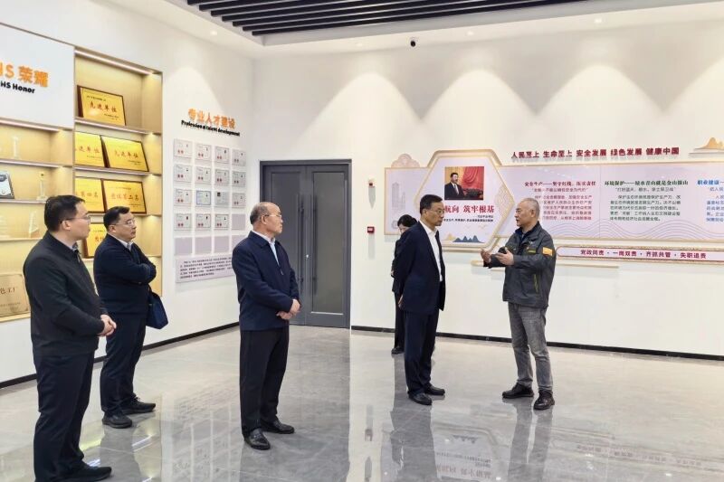 1775696505021016616.jpg 1775696502385.jpg